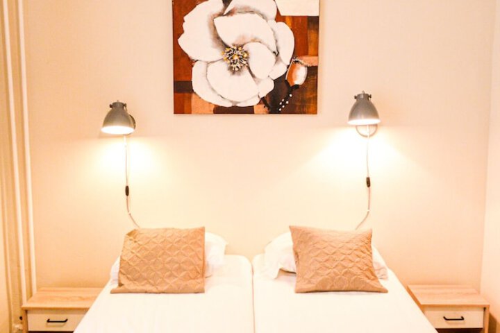 Room 19 of 52