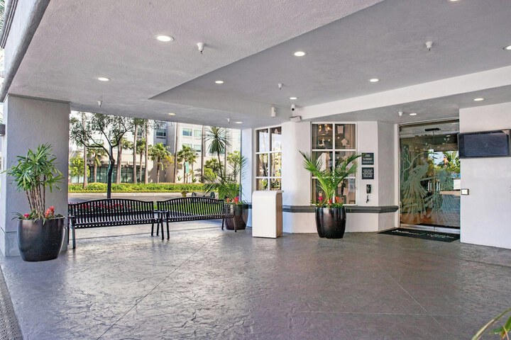 Hotel 47 of 54