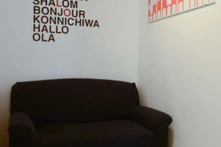 Room 10 of 13