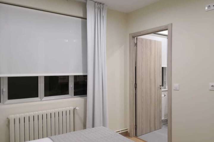 Room 17 of 31