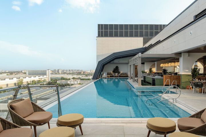 Pool 30 of 69
