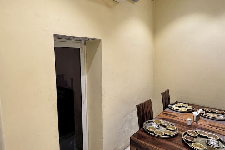 Dining 48 of 62