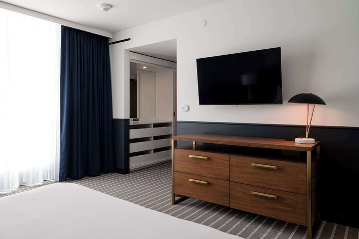Room 29 of 90