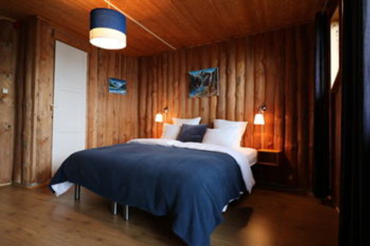 Room 33 of 67