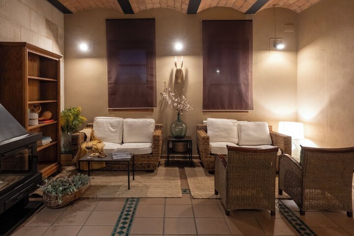 Hotel Interior 4 of 117