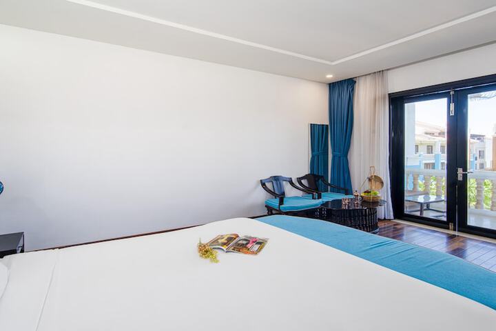 Room 16 of 59