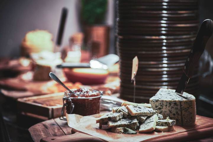 Dining 72 of 127