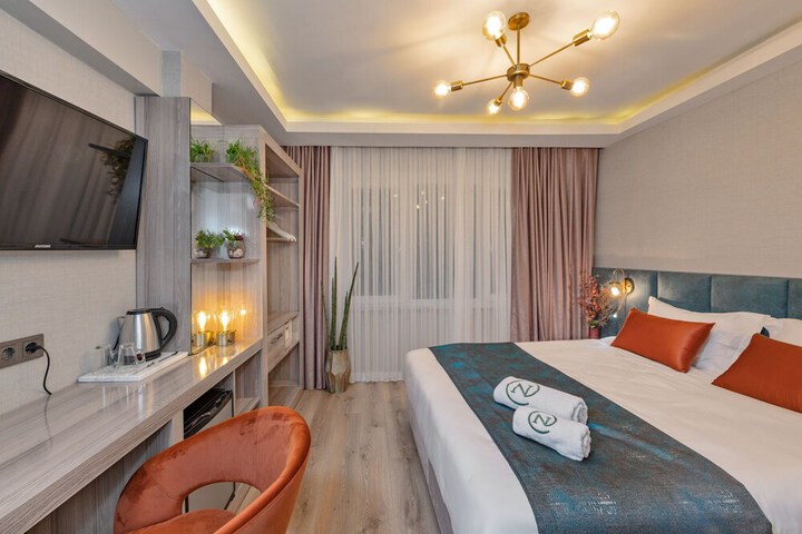 Room 10 of 47
