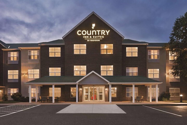 Hotel Entry