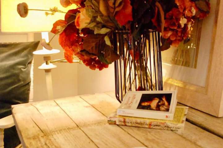 Room 13 of 37
