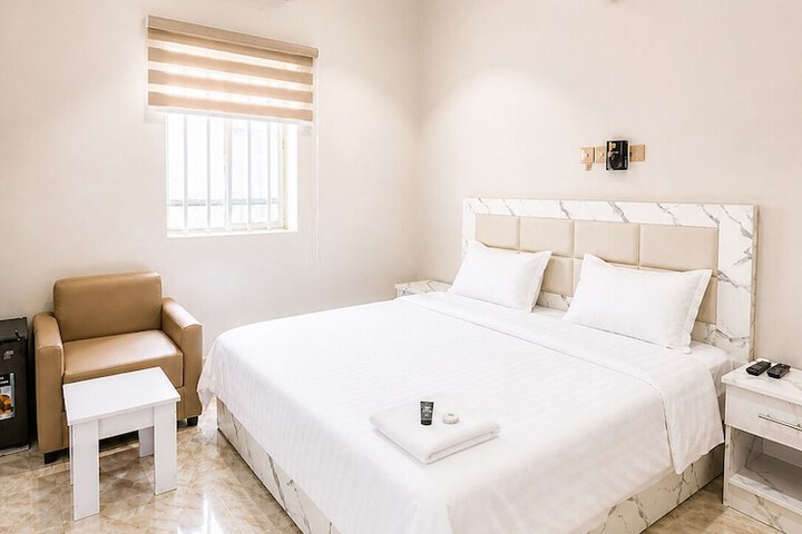 Room 5 of 21