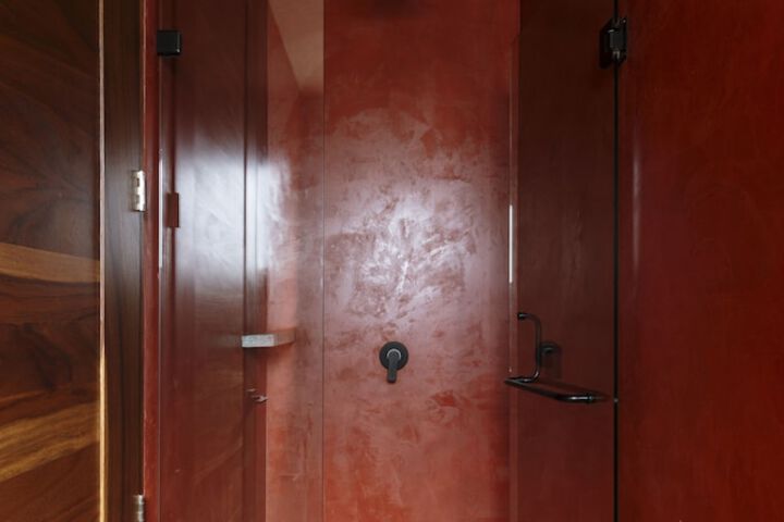 Room 39 of 56