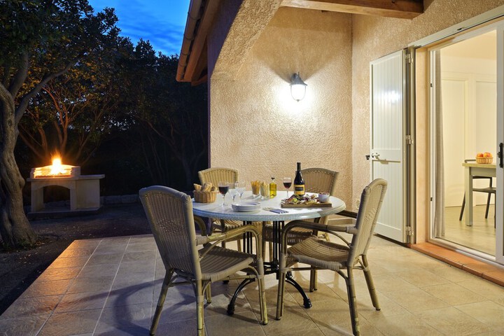 Terrace/Patio 21 of 38