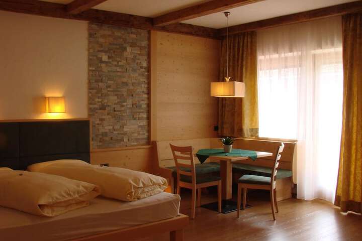 Room 14 of 52