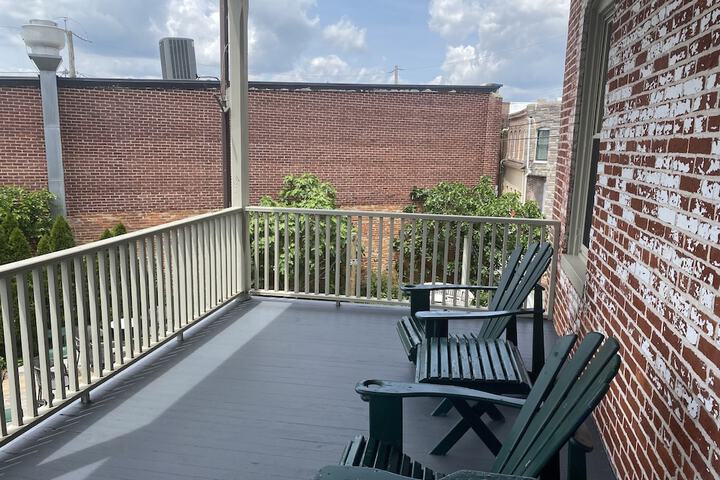 Terrace/Patio 136 of 138