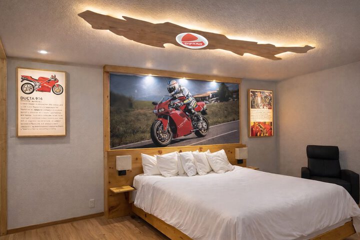 Room 9 of 57