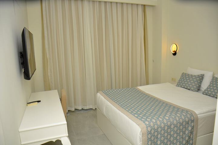 Room 29 of 82