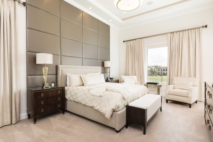 Room 21 of 71