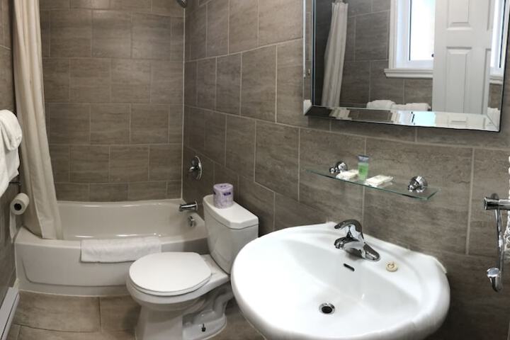 Room 42 of 45