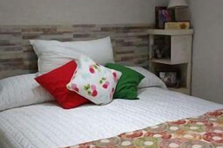 Room 8 of 8