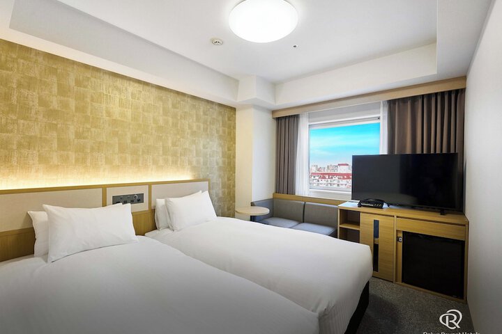 Room 7 of 42