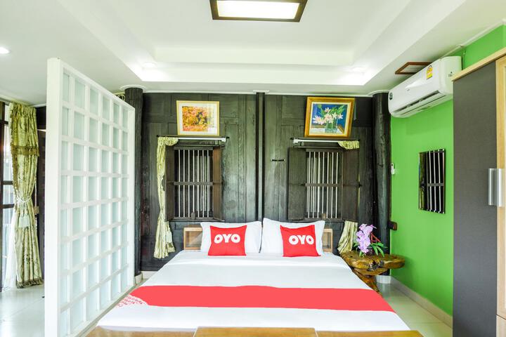 Room 10 of 25
