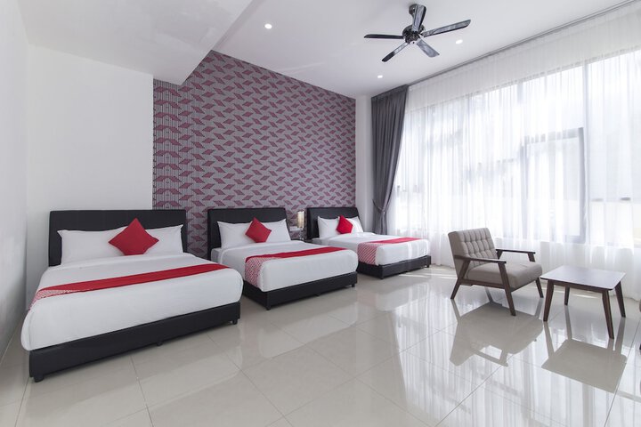 Room 9 of 50