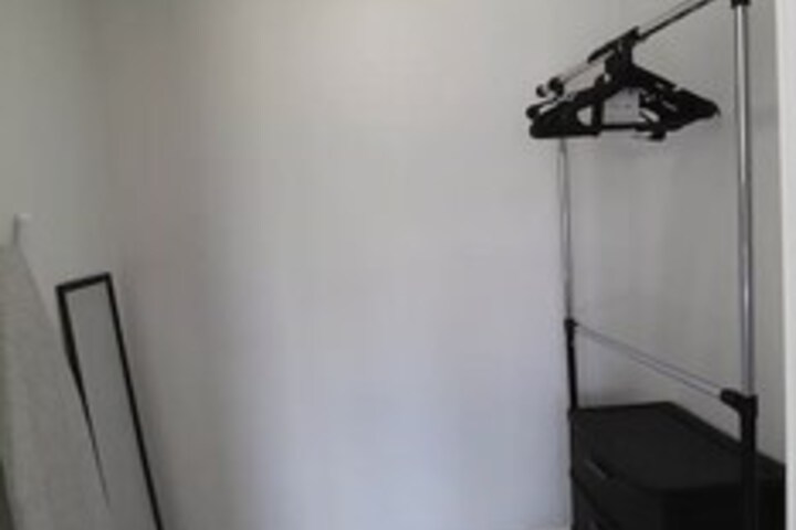 Room 30 of 34