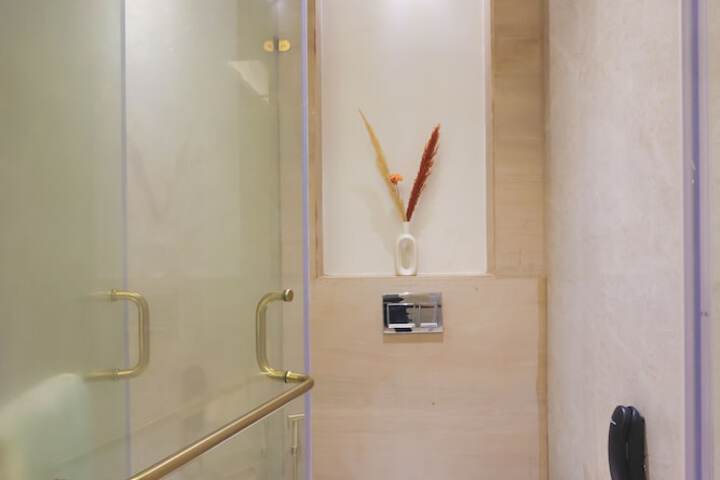 Room 47 of 47
