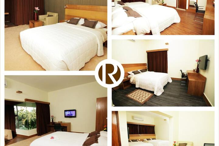 Room 9 of 35