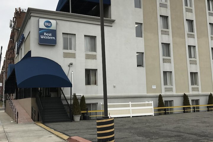 Hotel 14 of 14