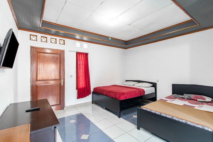 Room 13 of 36