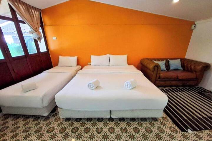 Room 37 of 111