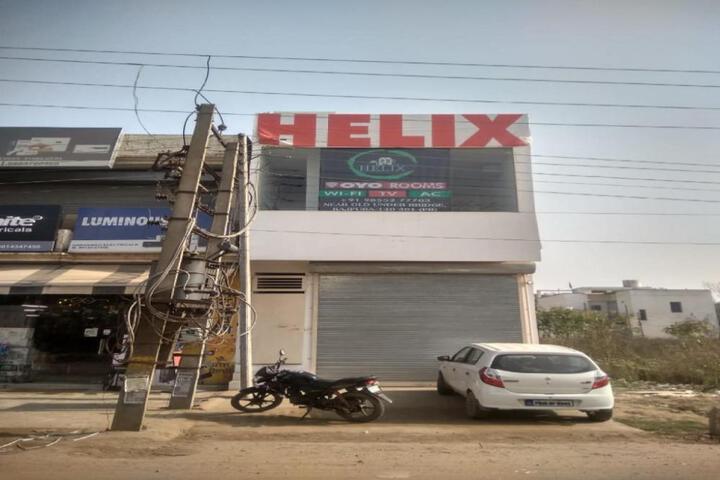 OYO 85694 Helix