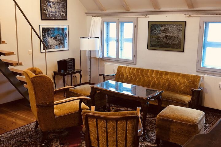 Room 43 of 174