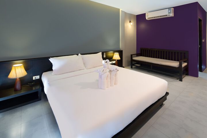 Room 5 of 47