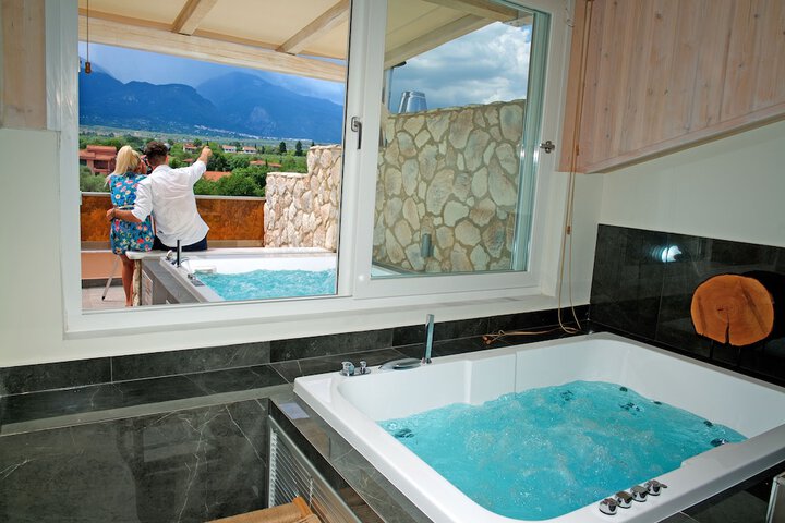 Relaxing Spa