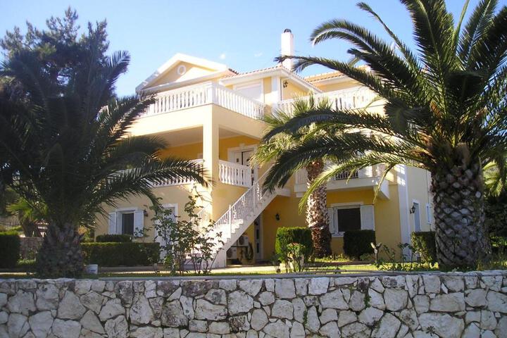 Nikolaos Studios Skala