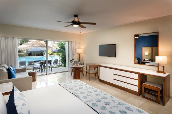 Room 3 of 131