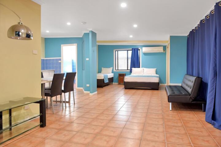 Room 4 of 21