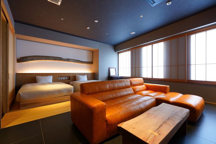 Room 8 of 70
