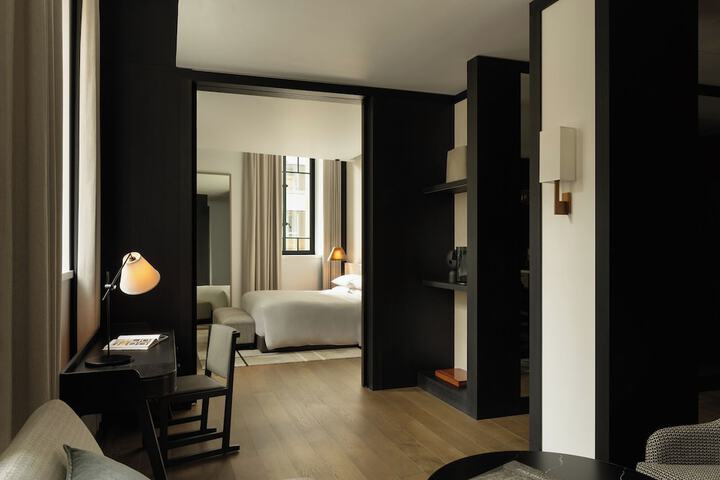 Room 49 of 123