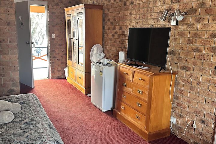Room 7 of 53