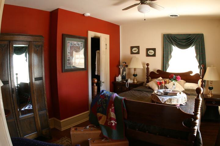Room 14 of 89