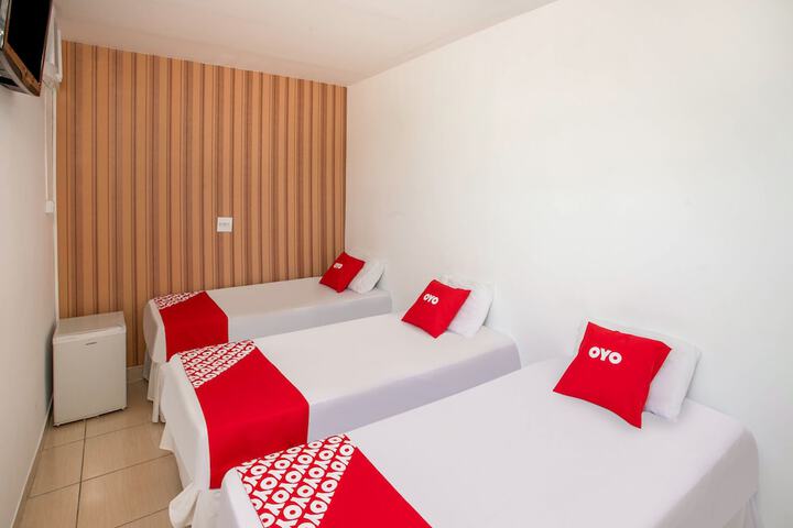 Room 16 of 36