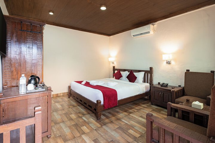 Room 3 of 60