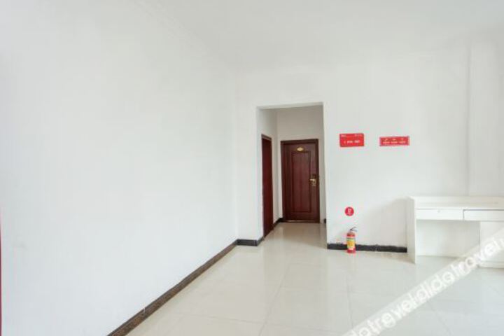 Hotel Interior 7 of 13