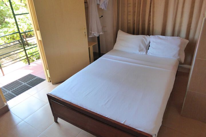 Room 19 of 75
