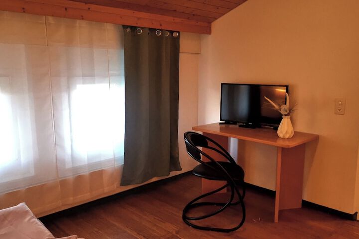 Room 12 of 29