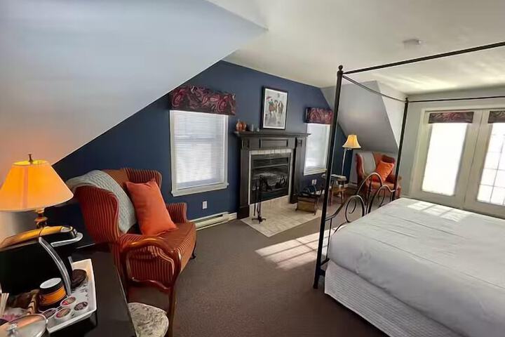 Room 15 of 50